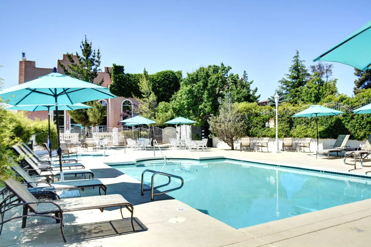 Forest Villas Hotel in Prescott Swimming Pool
