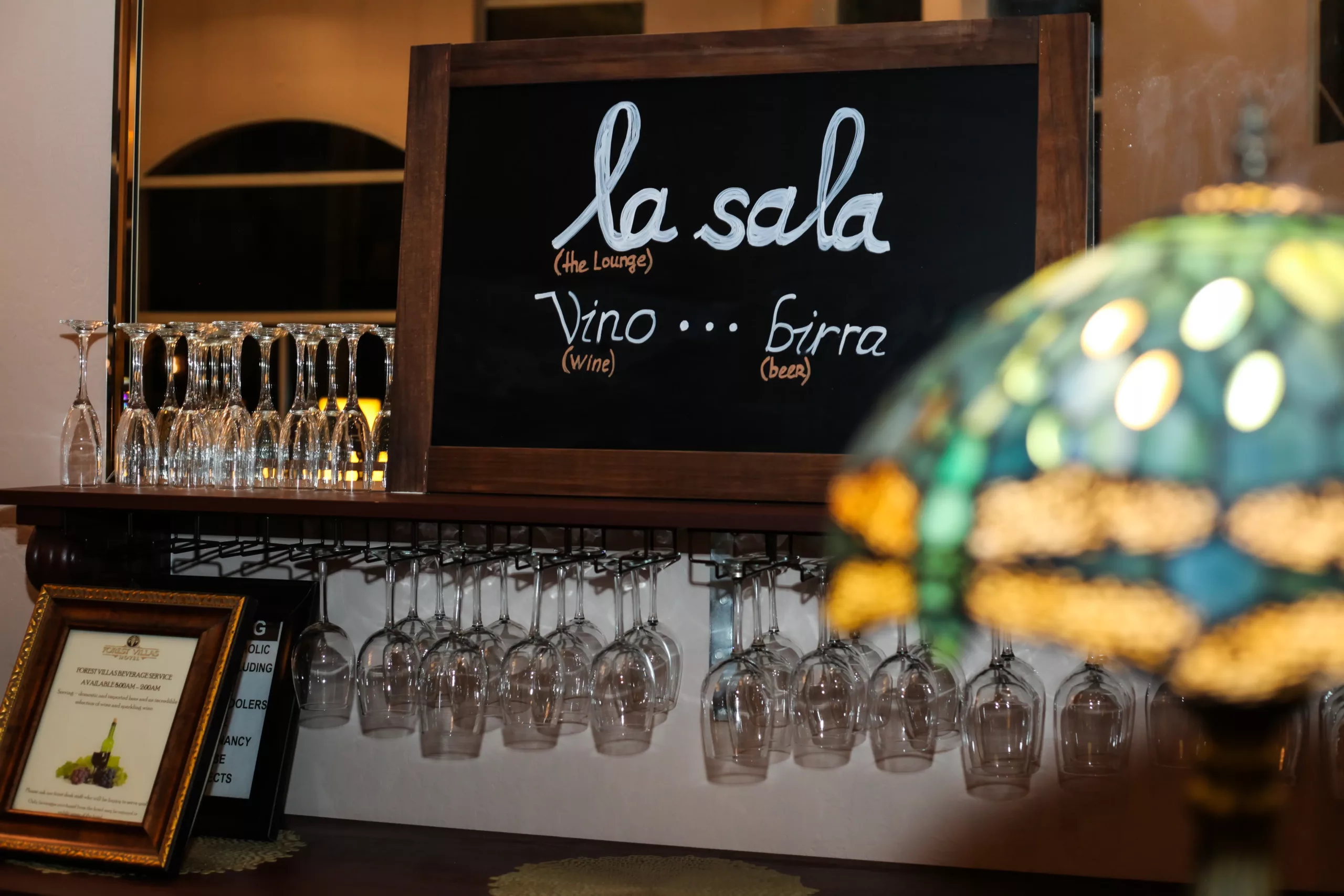 La Sala or Lounge at Forest Villas Hotel in Prescott