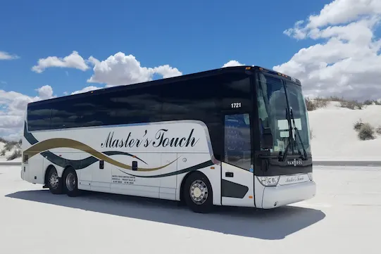 Masters Touch Bus - Forest Villas Hotel in Prescott
