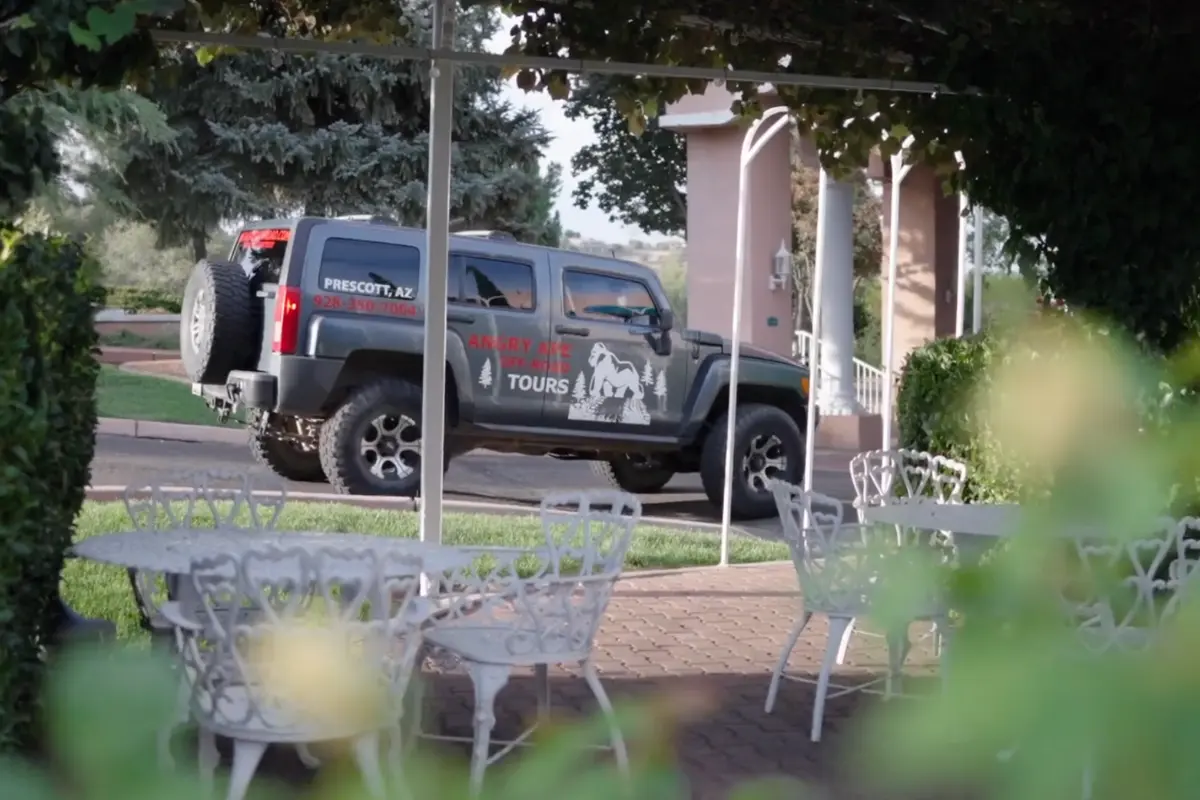 Angry Ape - Adventures at Forest Villas